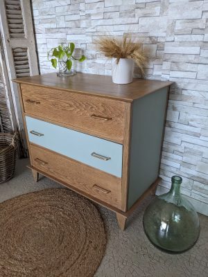 commode-vintage-chene-renovation-finition-naturelle-vert